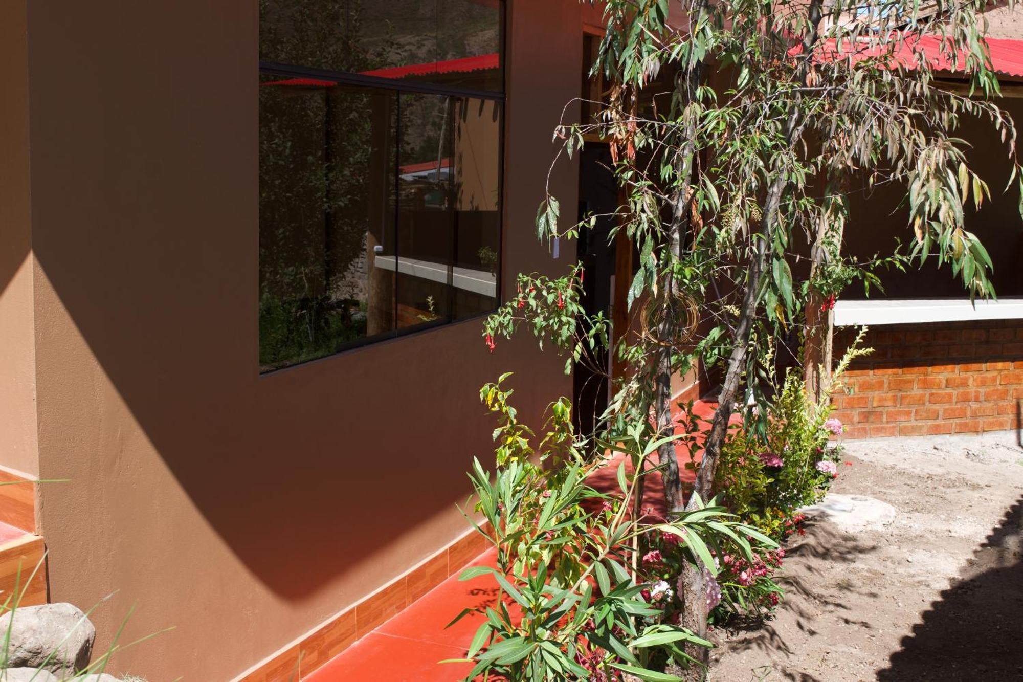 New Experiences Valle Sagrado Bed & Breakfast Urubamba Bagian luar foto